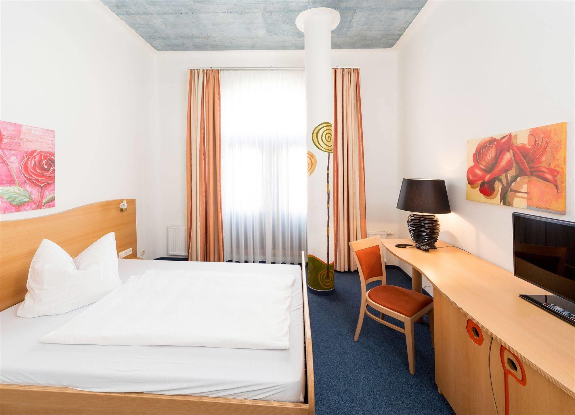 Aparthotel Magdeburg Exteriör bild